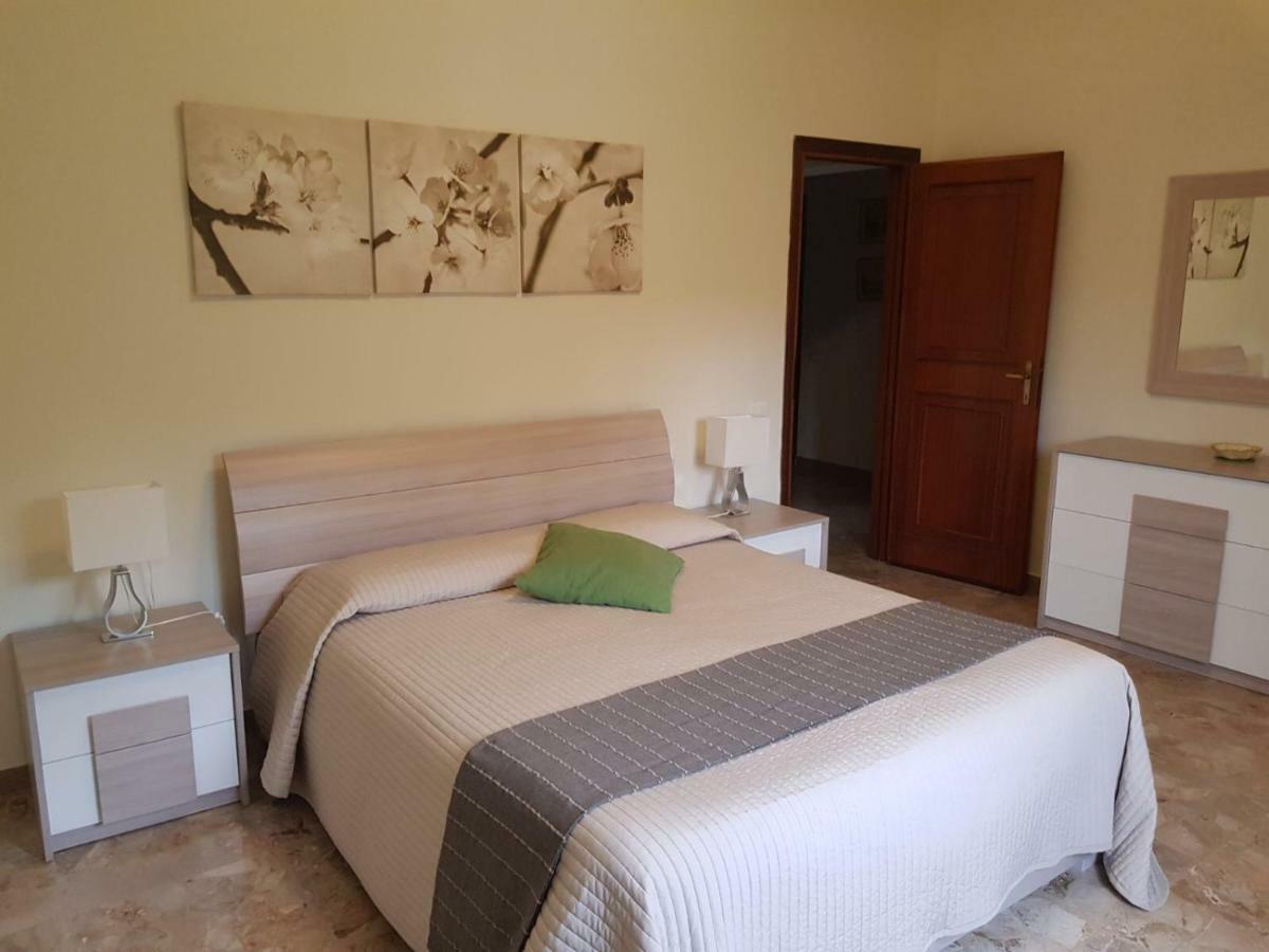 Villa Lorenzo Primo Piano Camaiore Exteriör bild